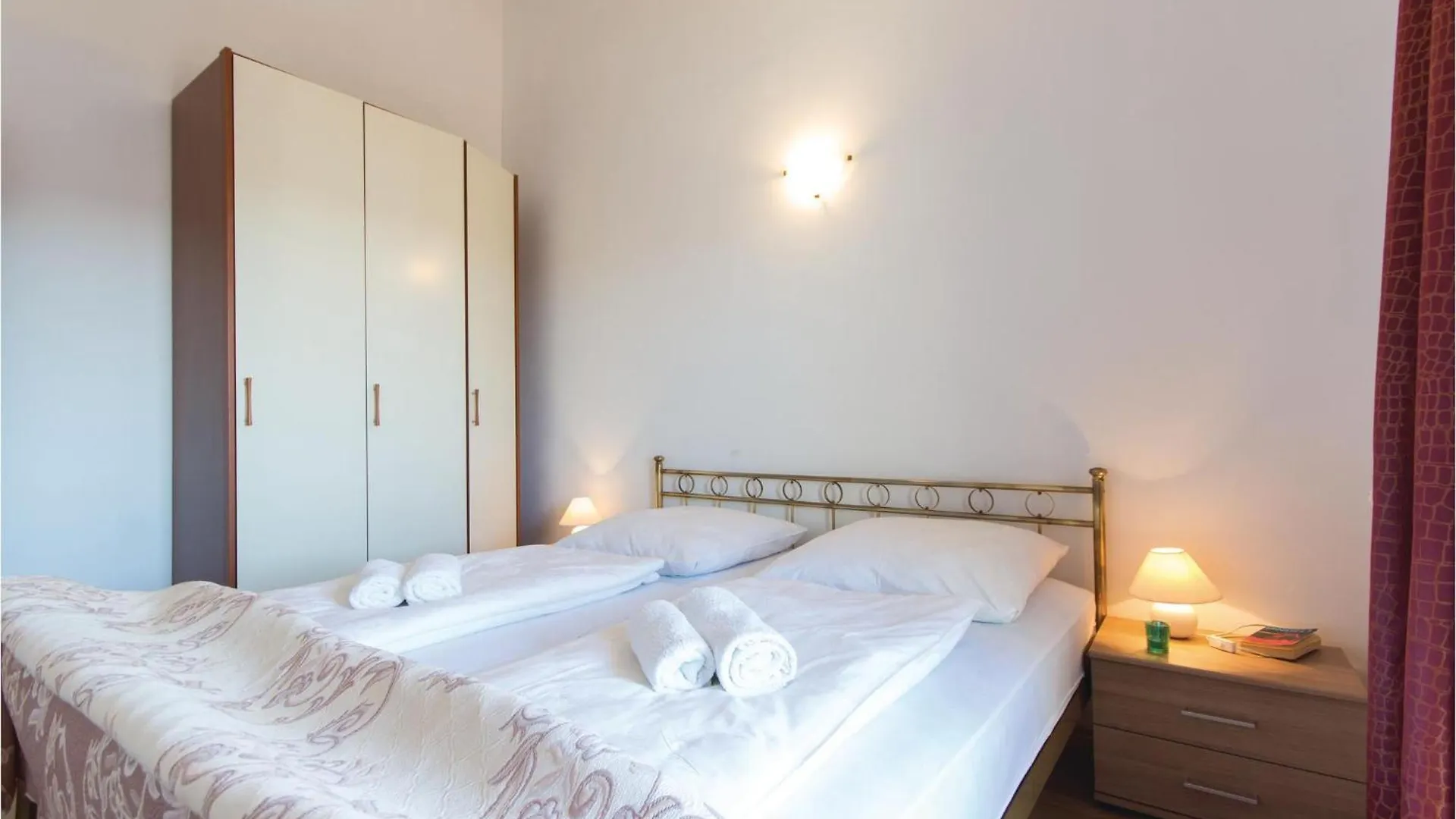 Nice Apartment In Pula With Wifi